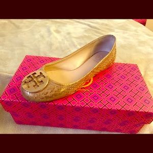 Tory Burch Reva flats sz 6